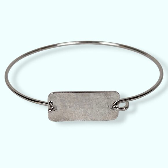 (2/$20) Minimalist Metal Plate Bracelet - Picture 4 of 5
